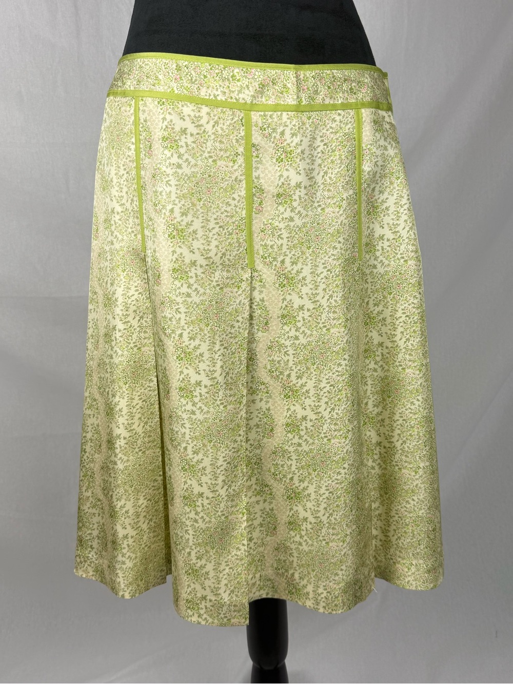 Ann Taylor 100% Silk Floral Midi Skirt – Size 10